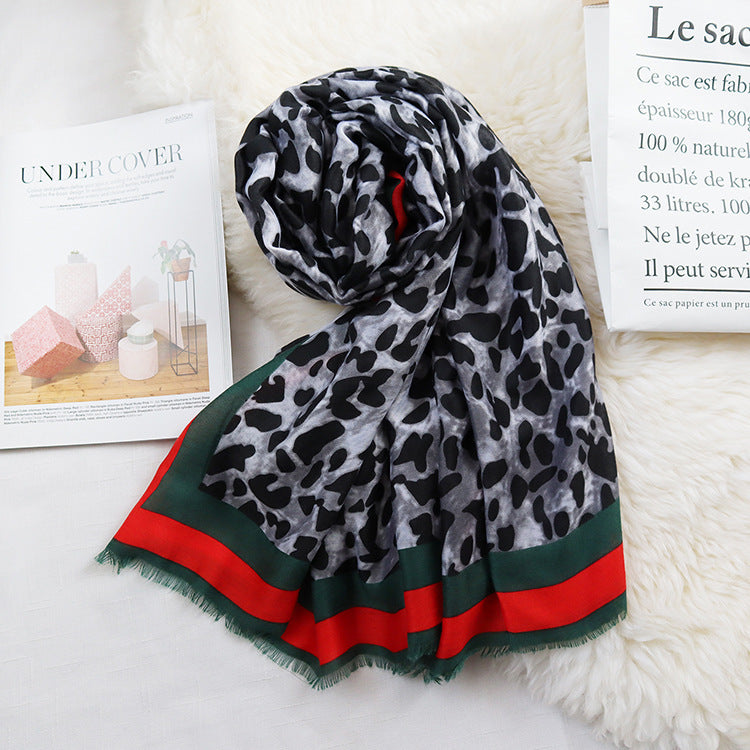 Écharpe léopard